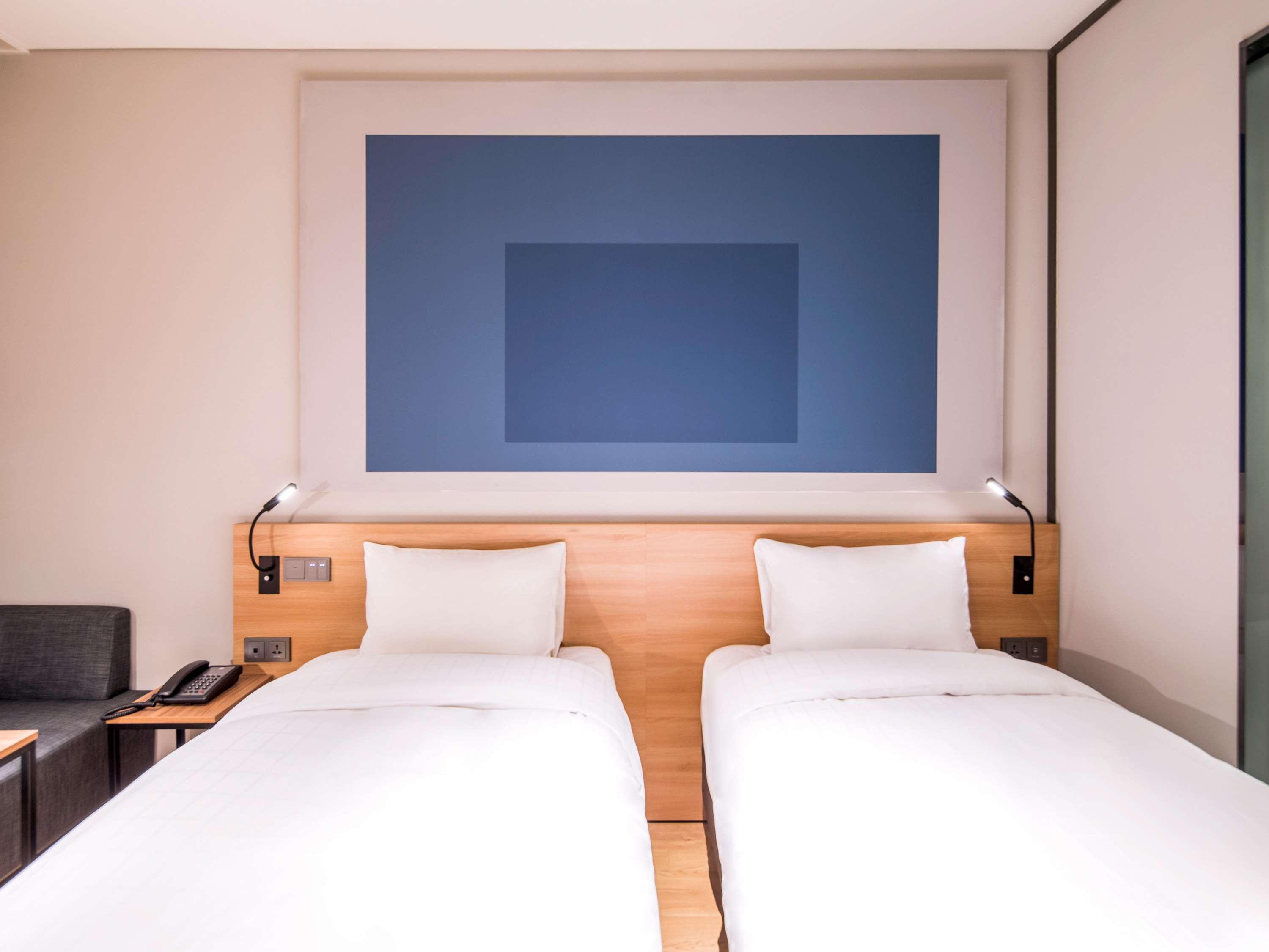 Ibis Ambassador Suwon Otel Dış mekan fotoğraf