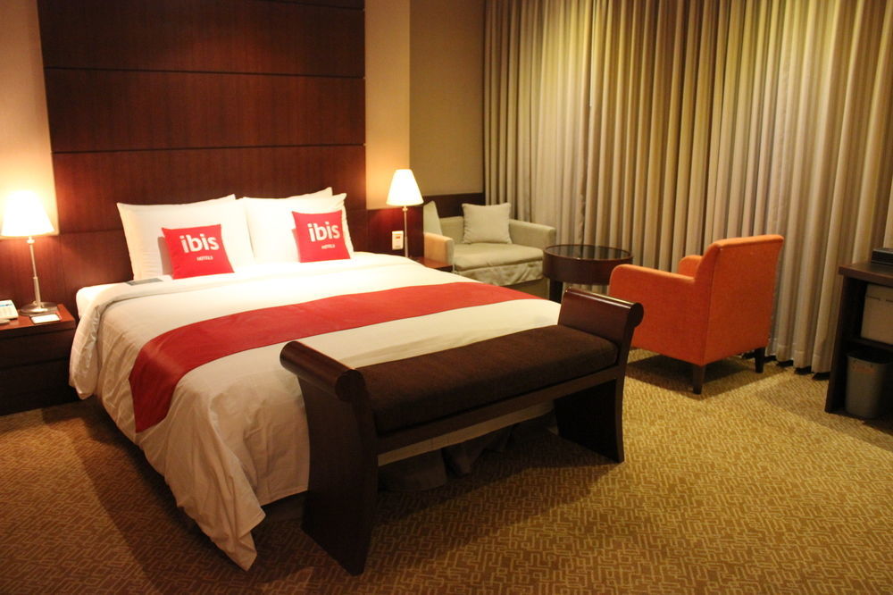 Ibis Ambassador Suwon Otel Dış mekan fotoğraf