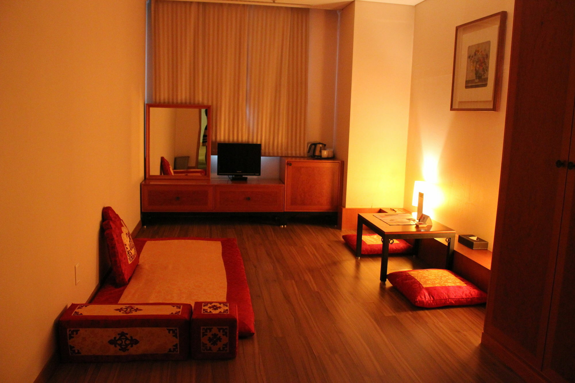 Ibis Ambassador Suwon Otel Dış mekan fotoğraf